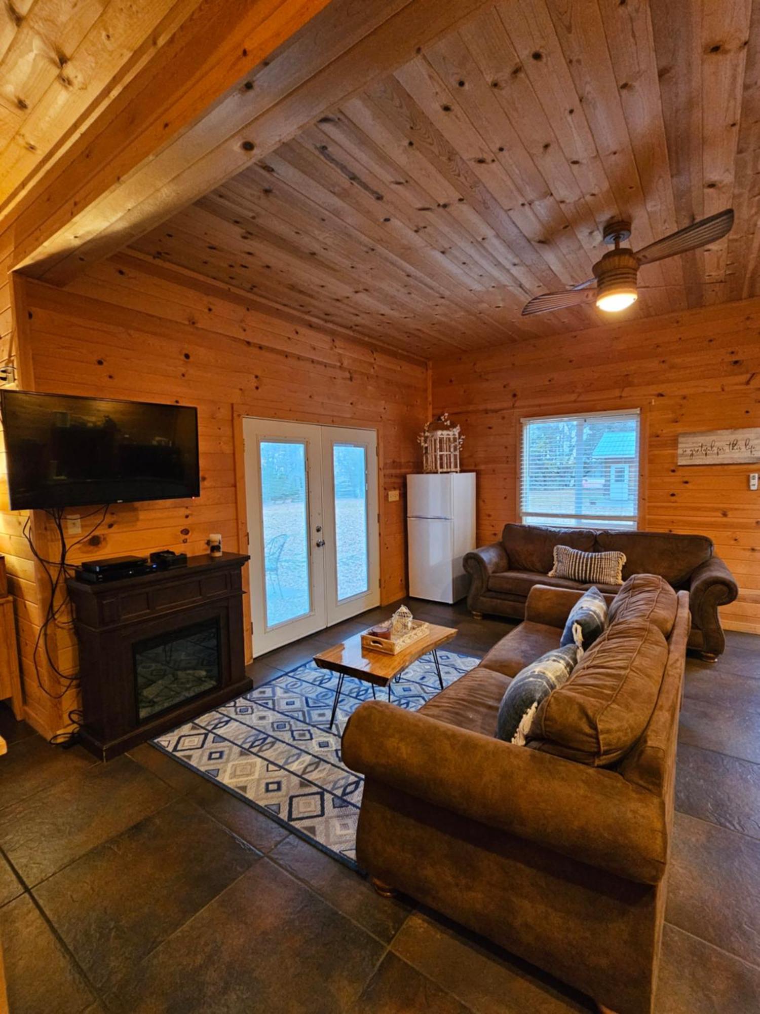 5 Min To Beaver Lake-King Bed-Fire Pit-Jetted Tub #3 유레카 스프링스 외부 사진